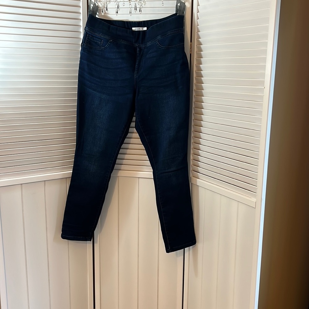 Ricki’s pull on jeans